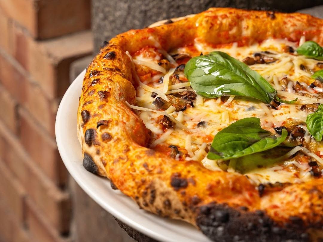 La Pizzeria