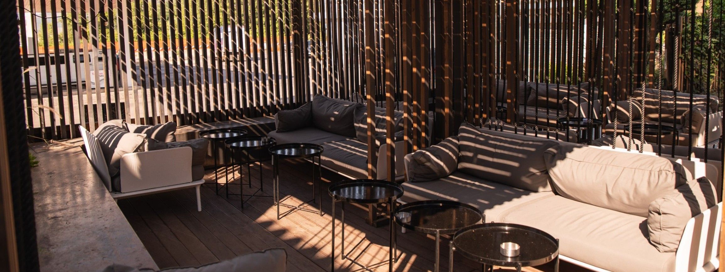 Diamond Lounge Bar